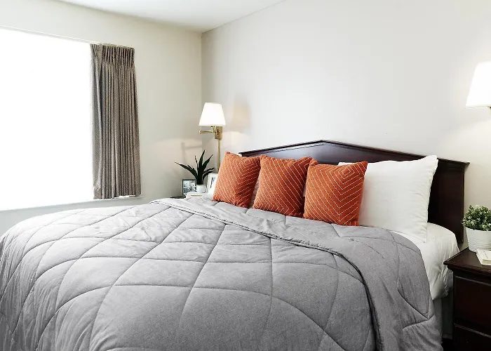 Intown Suites Extended Stay San Antonio Tx - Perrin Beitel Road